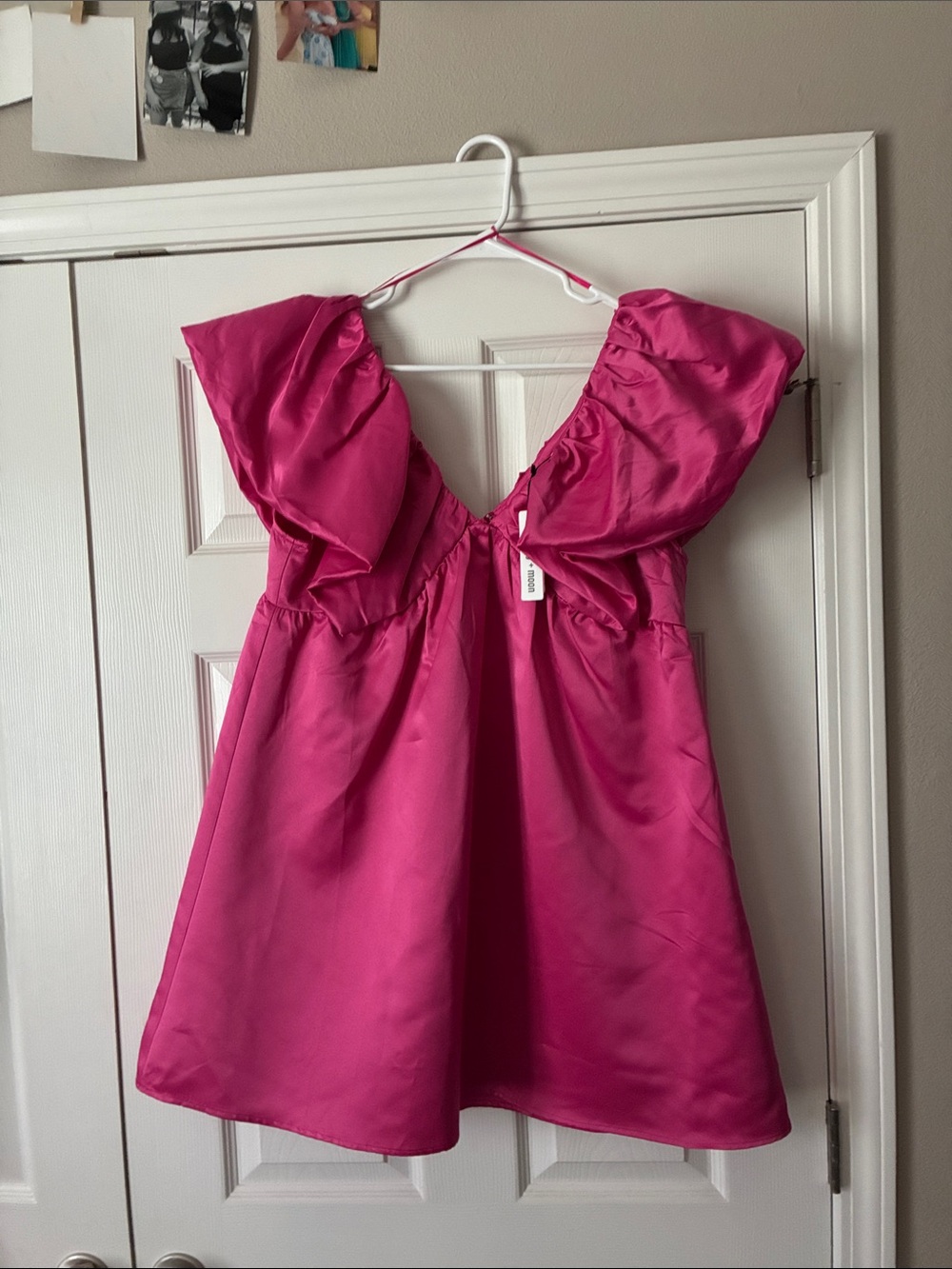 Women's Fuchsia Satin Ruffle-Shoulder Cocktail Dress